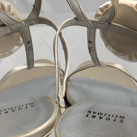 9.5 Stuart Weitzman Corsage ivory satin wedding - Picture 5 of 8